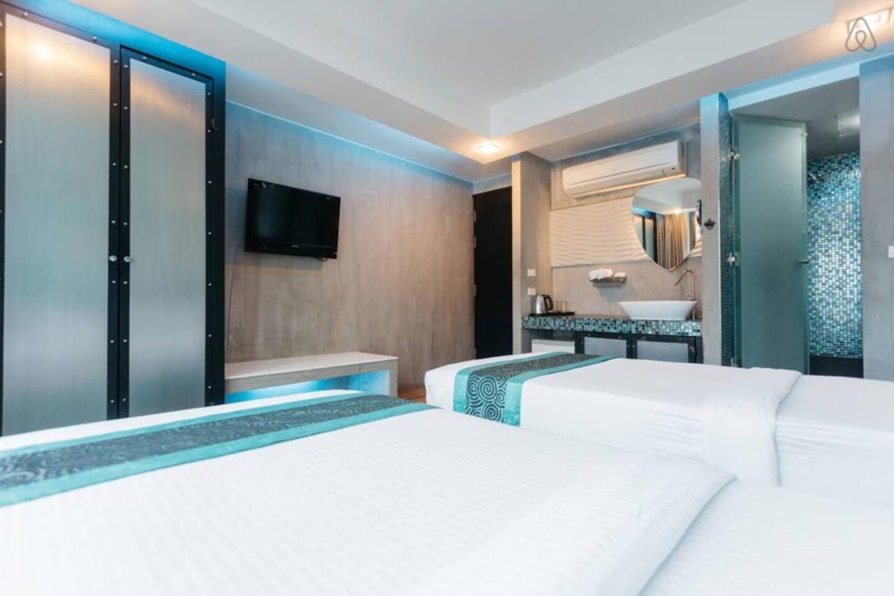 Blutique Hotel Бангкок Экстерьер фото