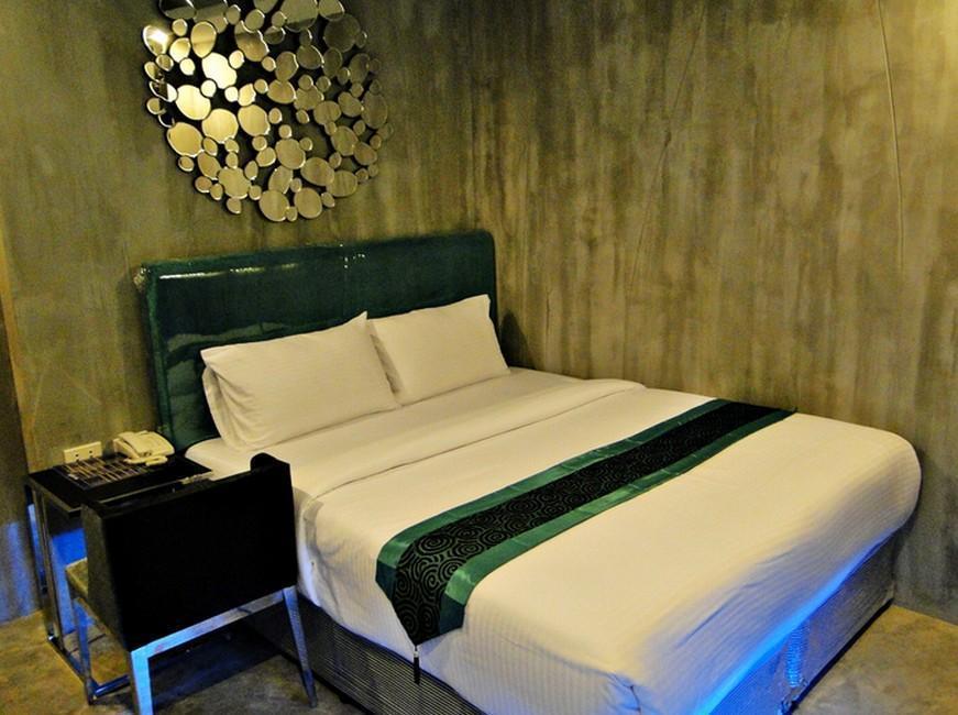 Blutique Hotel Бангкок Экстерьер фото